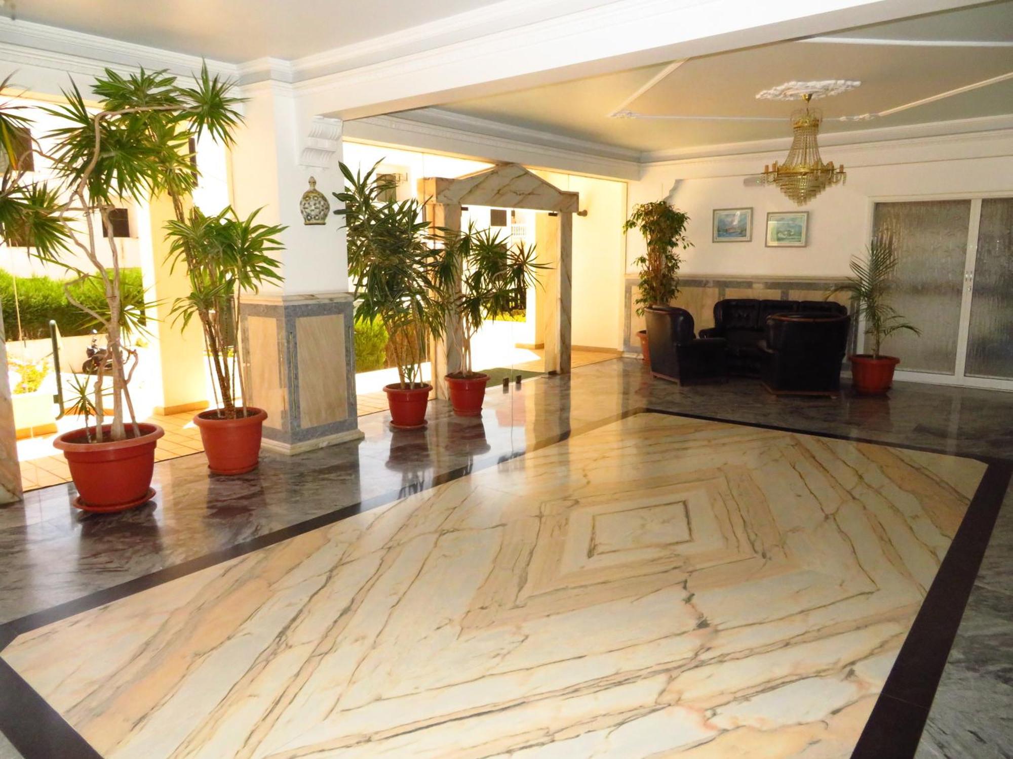 Apartamentos Carolino Monte Gordo Zewnętrze zdjęcie