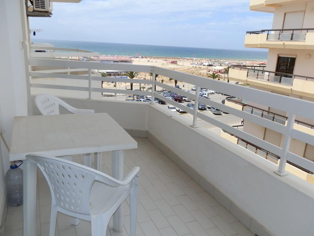 Apartamentos Carolino Monte Gordo Pokój zdjęcie